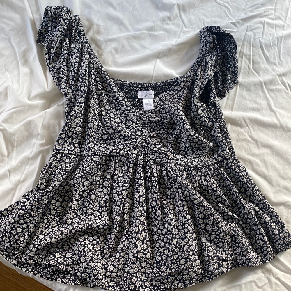 Black and white floral top